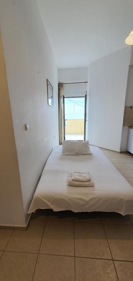 Eirini Apts On The Beach Psari Forada Dış mekan fotoğraf