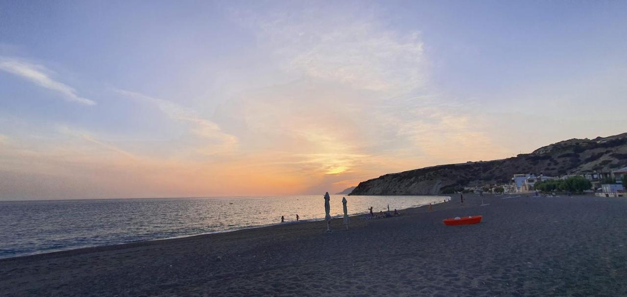 Eirini Apts On The Beach Psari Forada Dış mekan fotoğraf